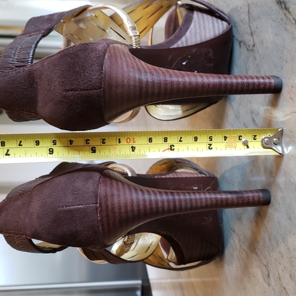 High heels by Diane von Furstenberg - Picture 2 of 4